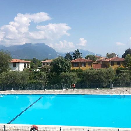 The Sailor - Residence With Pool Manerba del Garda Exterior foto